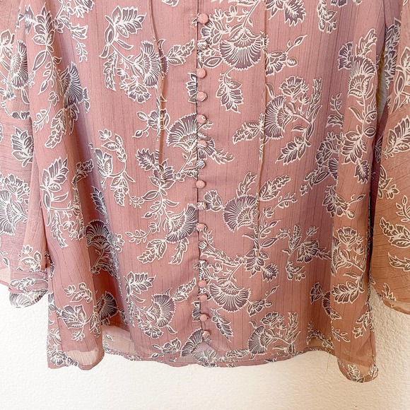 En Creme Button Front Detail Floral Mini Dress - Picture 6 of 13